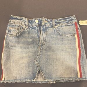 Garage denim skirt small